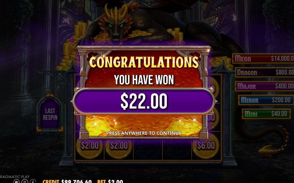 Win screen with the paying symbols from the leftmost reel